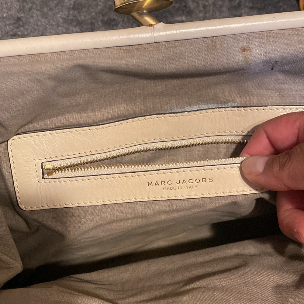 Marc Jacob’s satchel - Picture 7 of 10